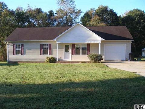 2136 Redberry Ln, Conover, NC 28613 photo 1
