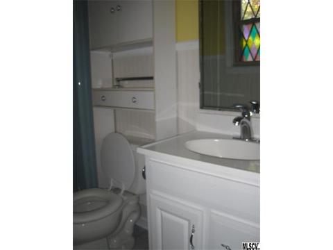 9215 Apache Dr, Hickory, NC 28601 photo 14