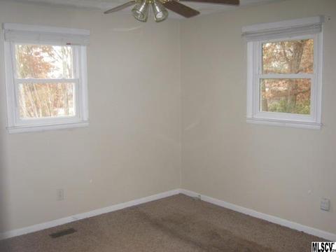 3625 Barbara Dr, Conover, NC 28613 photo 7