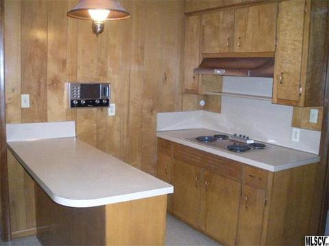 123 4th Ave, Conover, NC 28613 photo 4