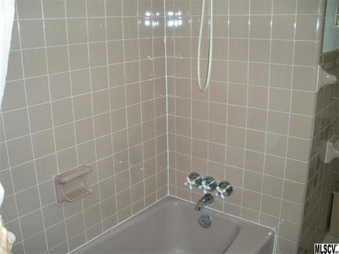 123 4th Ave, Conover, NC 28613 photo 8