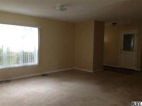 1504 Carlin Dr, Conover, NC 28613 photo 9