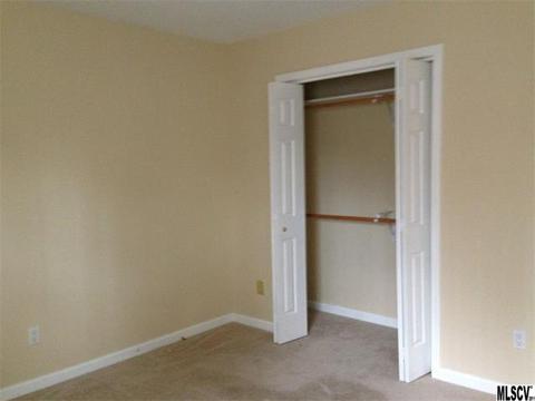 1504 Carlin Dr, Conover, NC 28613 photo 3