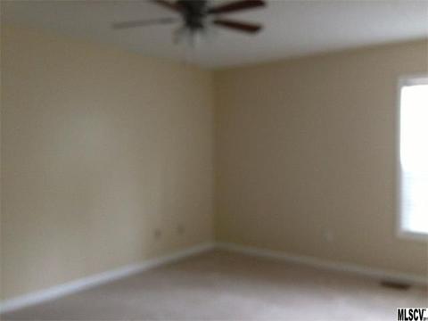 1504 Carlin Dr, Conover, NC 28613 photo 4