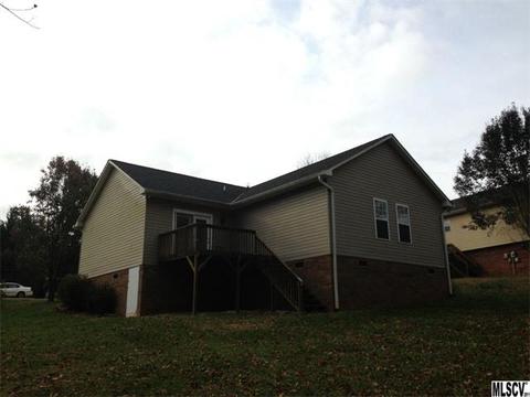 1504 Carlin Dr, Conover, NC 28613 photo 2