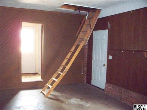 1204 2nd St, Conover, NC 28613 photo 9