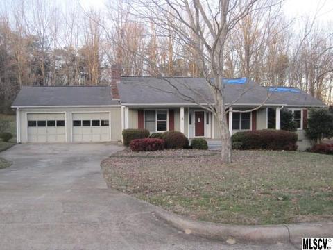 2046 19th Avenue Ne Cir NE, Hickory, NC 28601 photo 1
