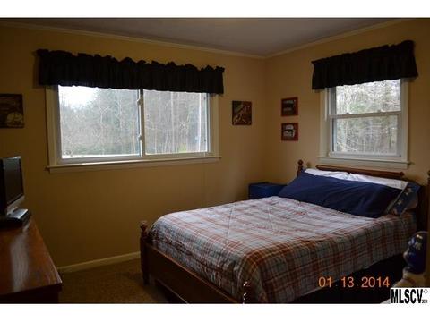 1247 Mcdowell Cir, Conover, NC 28613 photo 5