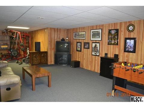 1247 Mcdowell Cir, Conover, NC 28613 photo 11