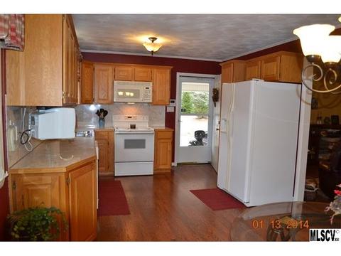 1247 Mcdowell Cir, Conover, NC 28613 photo 13
