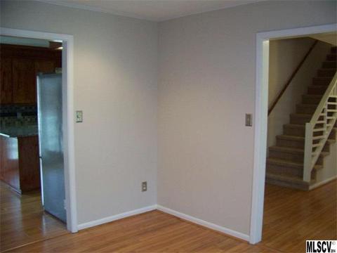 605 6th Ave, Conover, NC 28613 photo 3