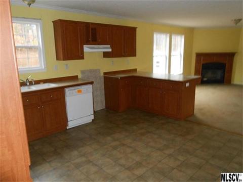 1011 Daniel Dr, Stanley, NC 28164 photo 4