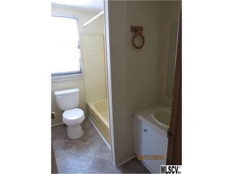 5521 September Ln, Conover, NC 28613 photo 4