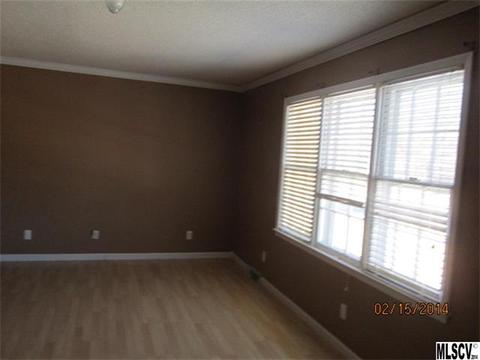 2425 2nd Ave, Hickory, NC 28601 photo 2