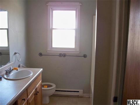 1072 W Poplar St, Conover, NC 28613 photo 7