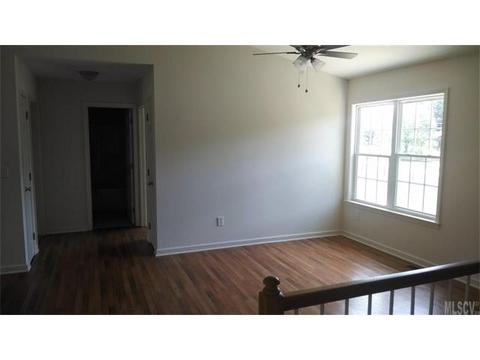 2381 29th Ave Dr, Hickory, NC 28601 photo 5