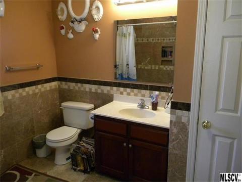 518 7th St SW, Conover, NC 28613 photo 3