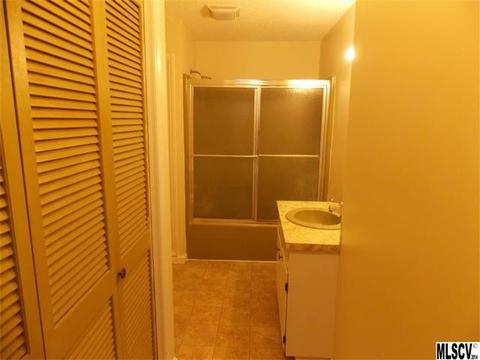 104 Page St, Drexel, NC 28619 photo 3