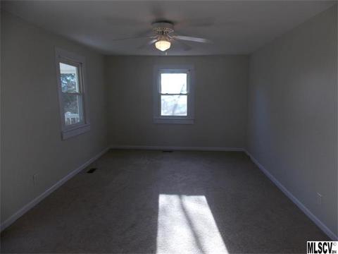104 Page St, Drexel, NC 28619 photo 2