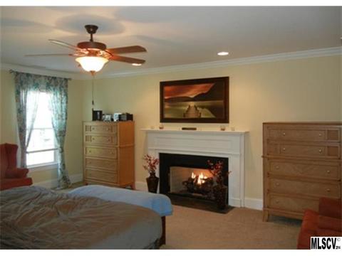4238 3rd Street Nw Ln NW, Hickory, NC 28601 photo 6