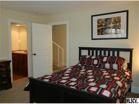 4238 3rd Street Nw Ln NW, Hickory, NC 28601 photo 9