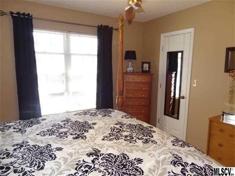 102 Brandywine Dr #M3, Conover, NC 28613 photo 6