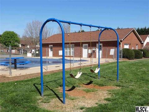 102 Brandywine Dr #M3, Conover, NC 28613 photo 17