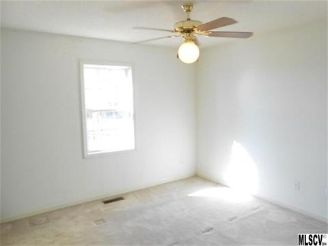1997 Summerfield Cir, Conover, NC 28613 photo 5