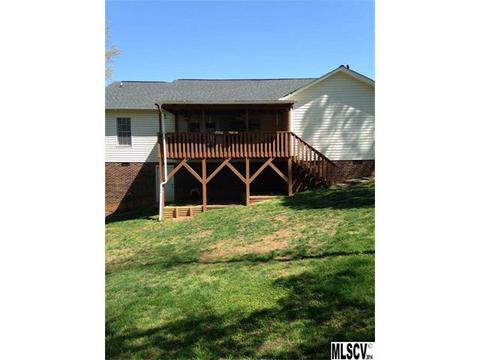 5089 Mill Pond Dr, Conover, NC 28613 photo 2