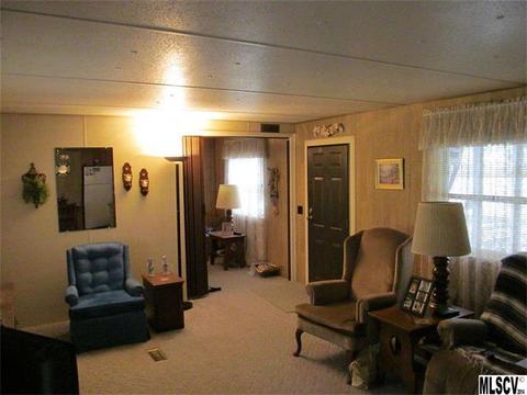 6183 Bartley Rd, Hickory, NC 28601 photo 3