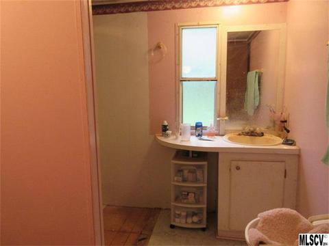 2387 Swanson Rd, Crouse, NC 28033 photo 4