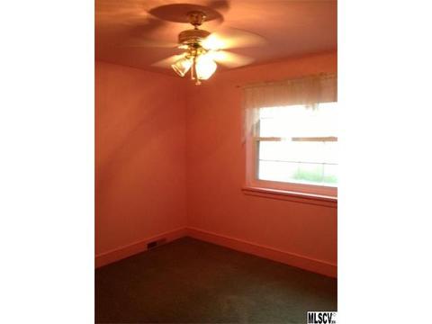 924 3rd Ave Pl, Hickory, NC 28601 photo 3
