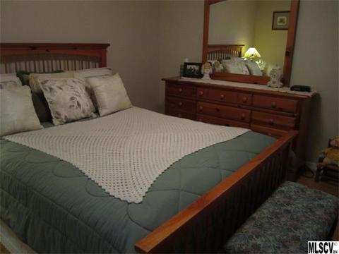 221 3rd St, Conover, NC 28613 photo 4