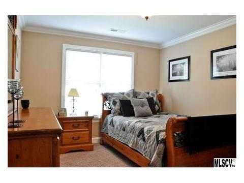 5106 Mark Dr, Hickory, NC 28601 photo 3