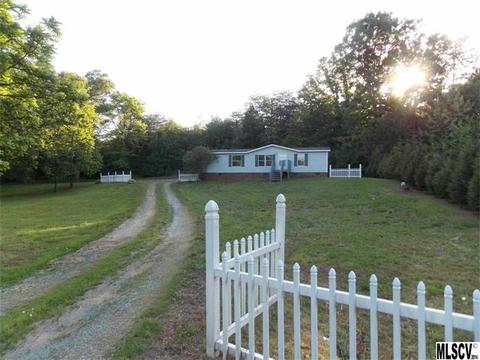 1624 Amy Dr, Conover, NC 28613 photo 14