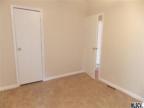 1624 Amy Dr, Conover, NC 28613 photo 9