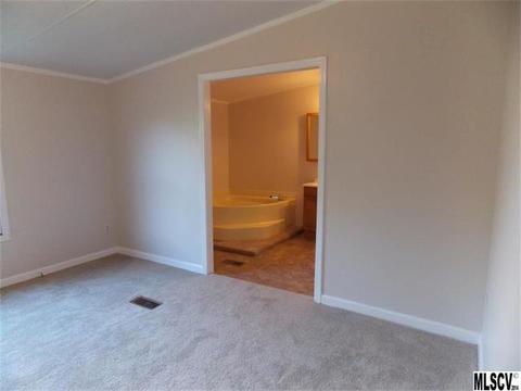 1624 Amy Dr, Conover, NC 28613 photo 5