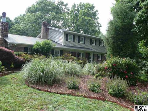709 1st Ave, Conover, NC 28613 photo 1