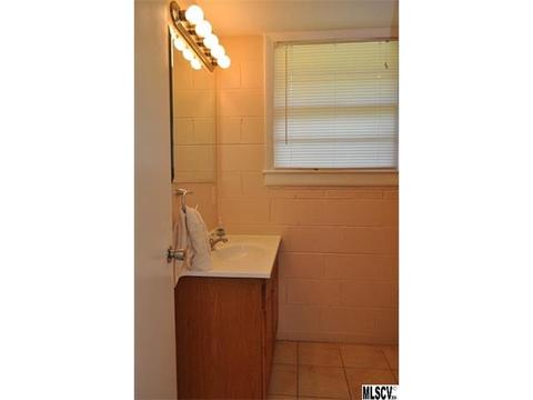 2593 Cedar Valley Dr, Conover, NC 28613 photo 5