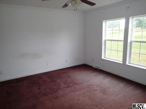 975 Lambert Dr, Hiddenite, NC 28636 photo 6