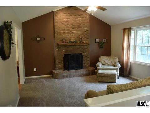 3204 6th Ave, Conover, NC 28613 photo 2