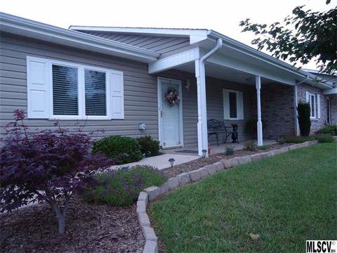505 2nd Street Ne E1 Pl NE #E1, Conover, NC 28613 photo 3
