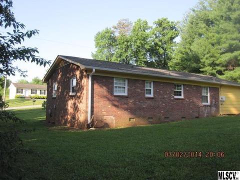 237 Mountain Oak Ln, Hickory, NC 28601 photo 8