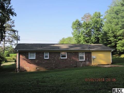 237 Mountain Oak Ln, Hickory, NC 28601 photo 7