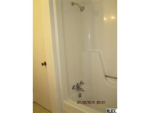 237 Mountain Oak Ln, Hickory, NC 28601 photo 3
