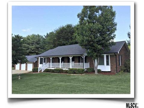 3271 Pine Leaf Dr, Maiden, NC 28650 photo 1