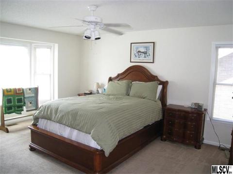 3271 Pine Leaf Dr, Maiden, NC 28650 photo 3