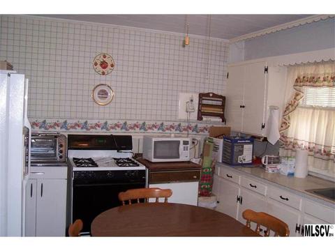 109 Summit St, Morganton, NC 28655 photo 17