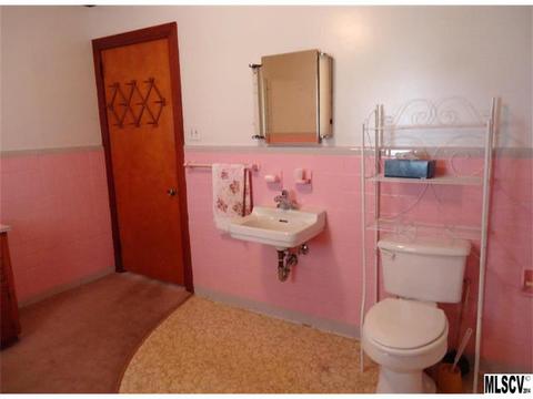 1600 E Conover Blvd, Conover, NC 28613 photo 3