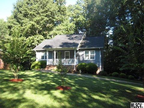 808 7th Ave, Conover, NC 28613 photo 2